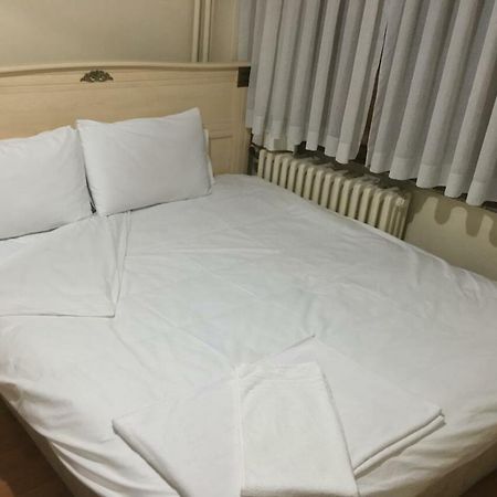 Surucu Otel อิสตันบูล ภายนอก รูปภาพ